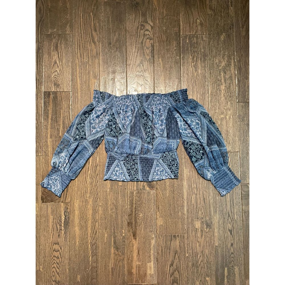 American Eagle Blue Paisley Off Shoulder